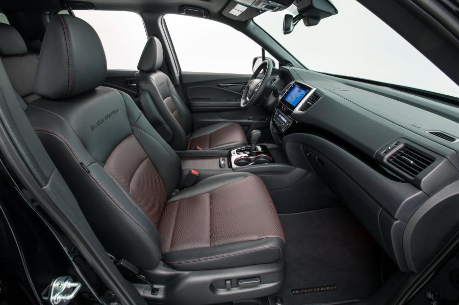  Honda Ridgeline Black Edition 2016 года  (фото 2 из 30)